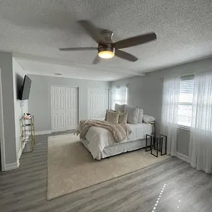 Apartment Modern Townhome, Tampa
